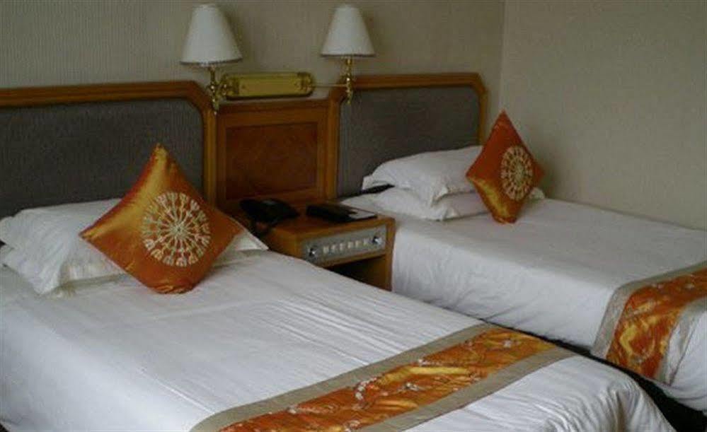 Shanghai Dazhong International Conference Hotel Экстерьер фото